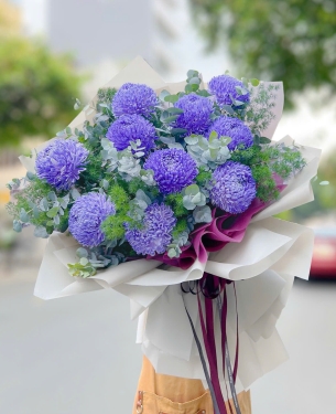 hoa-cuc-mau-don-mau-1